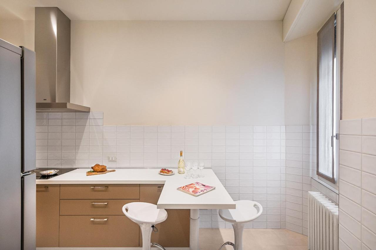 Il Lago Apartments By Wonderful Italy Salò Eksteriør billede